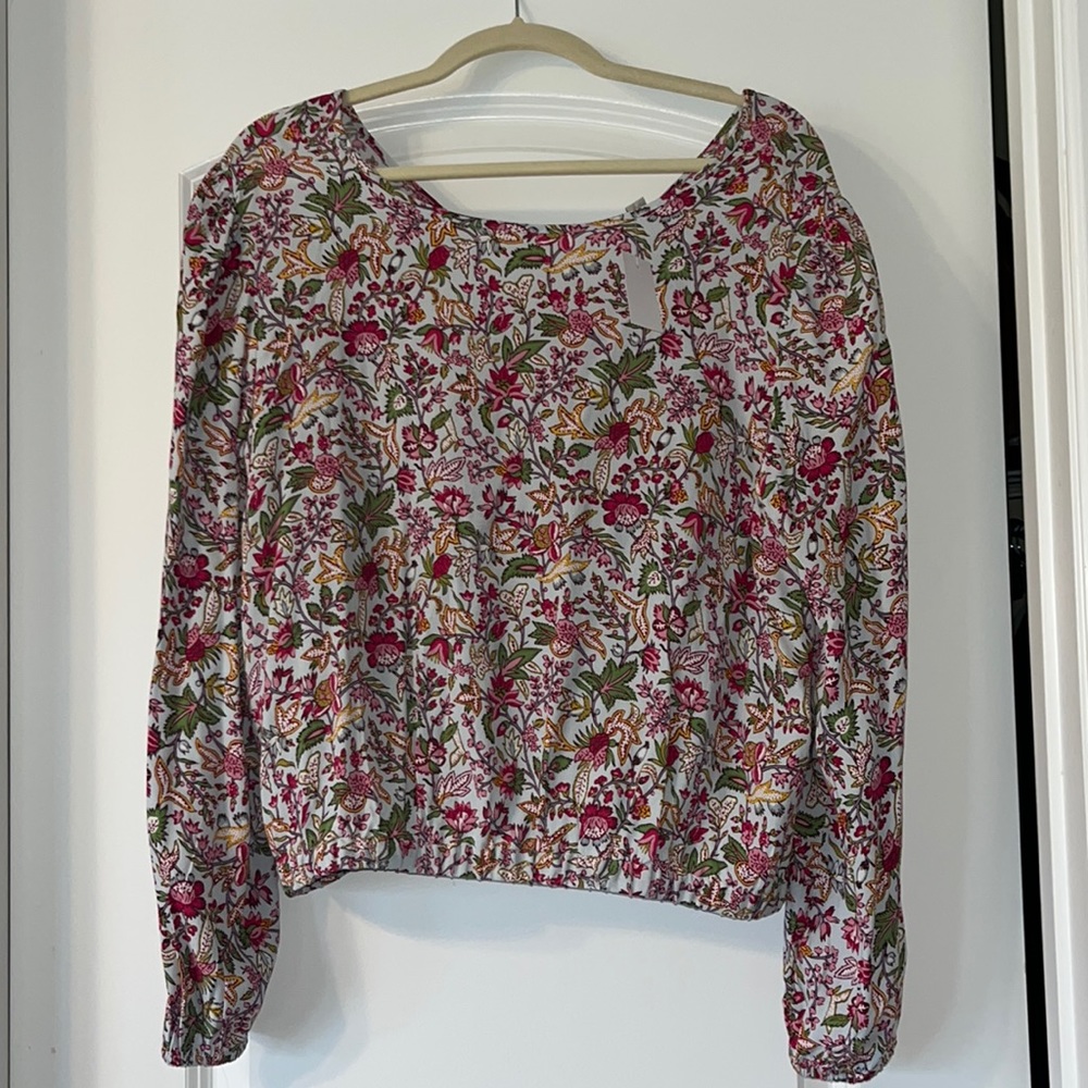 Loft blouse with lots of fun details!